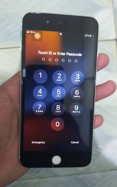Apple iPhone 7 Plus for sale read add fixed price