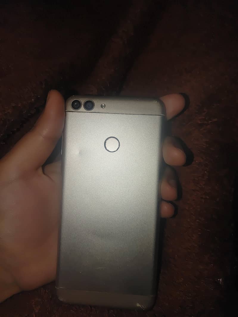 Huawei P Smart 1
