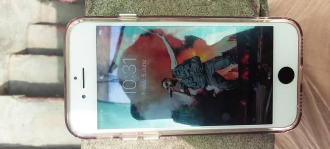 Apple iPhone 7