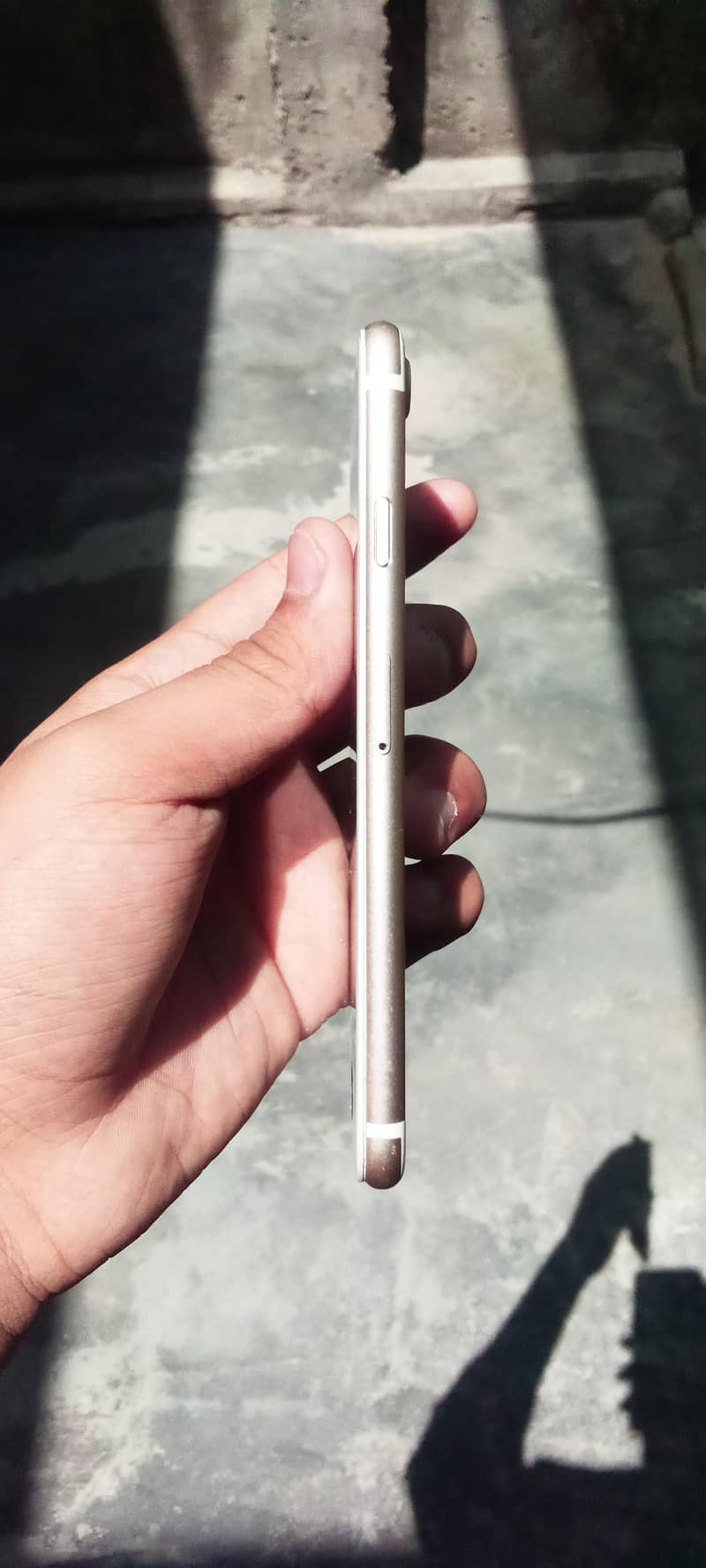 Apple iPhone 7 2