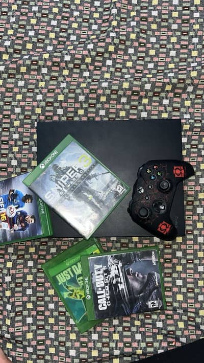 Xbox One X 4K Gaming Console 1tb