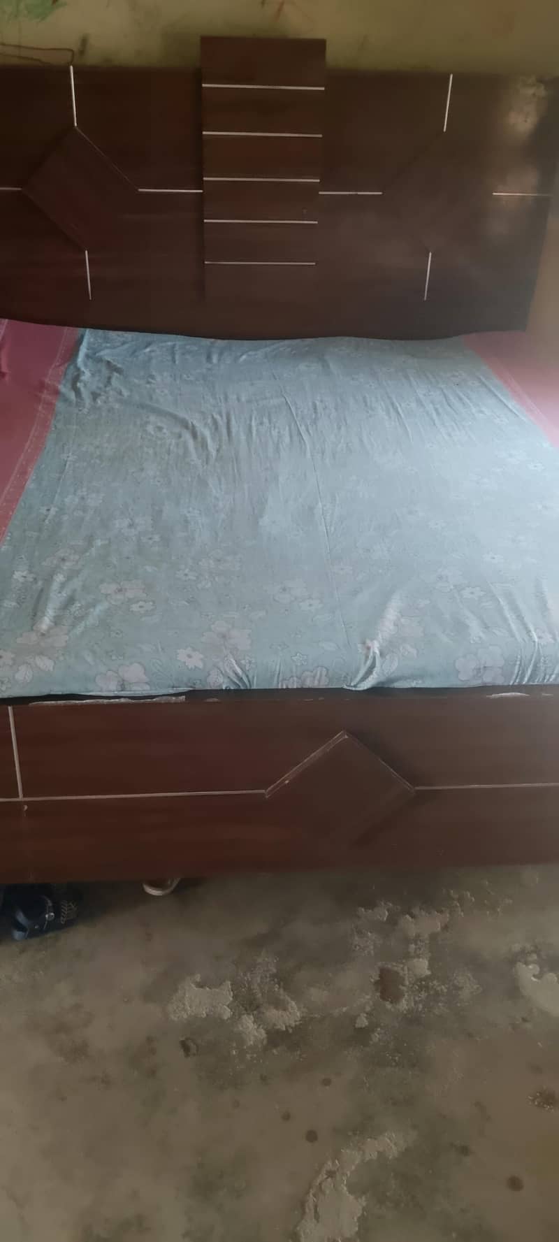 double bed 0