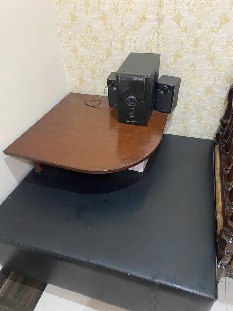table 0