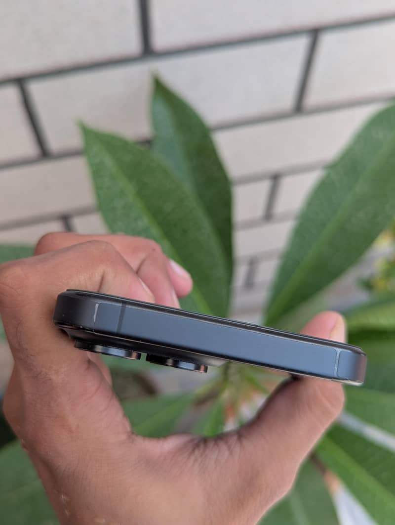 Mobile 4