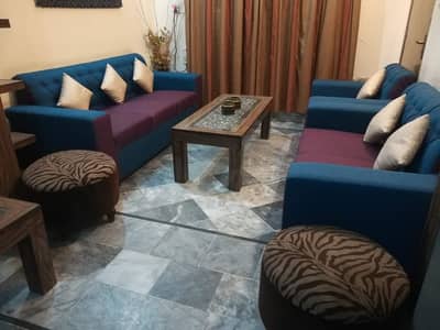 Prime Location House Sized 3 Marla Is Available For Sale In Samsani Road Near Orange Line Train Station Hanharwal