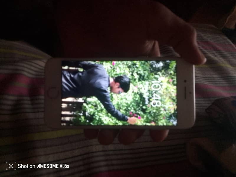 Apple iPhone 7 Plus 5