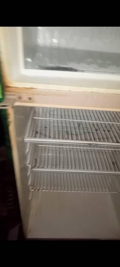 yah fridge sale karna hai mera WhatsApp number 030690 87576