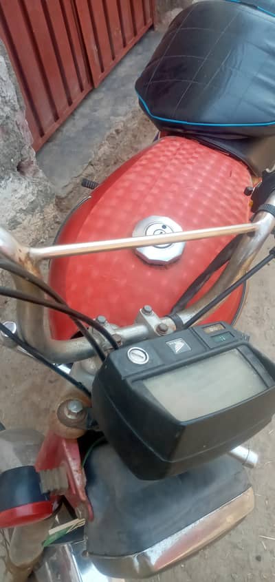 CD 70 bike sell 03007456863