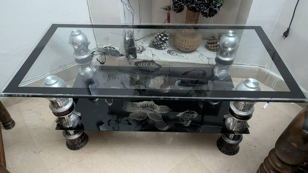 glass table 1