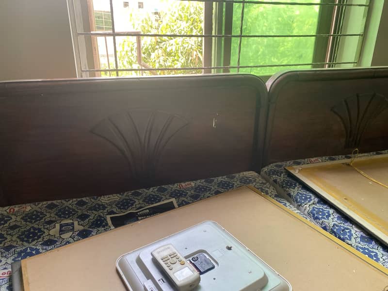 Single Bed 1