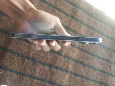 Apple iPhone 13 Pro max jv