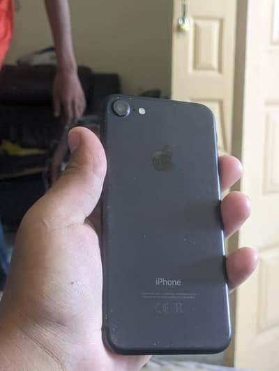 Apple iPhone 7