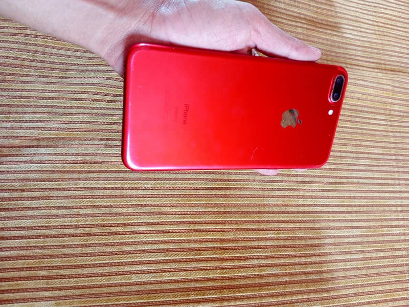 Apple iPhone 7 Plus 7