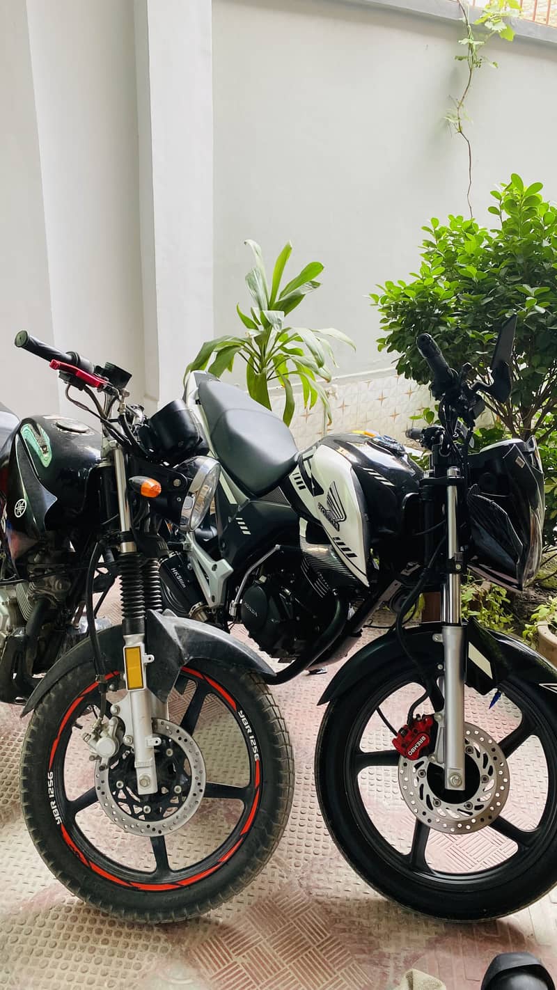 Cb150F 1