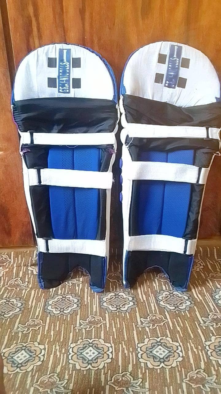 cricket kit condition 9/10 5