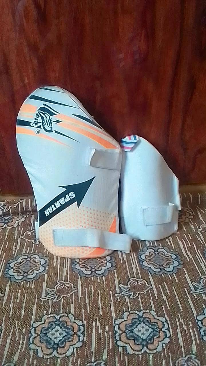 cricket kit condition 9/10 14