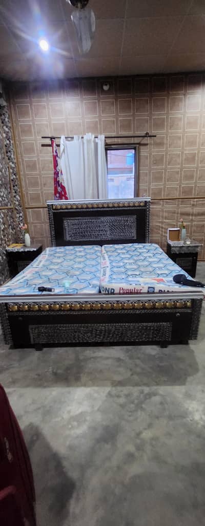 Bed with Dressing and 2 Side tables