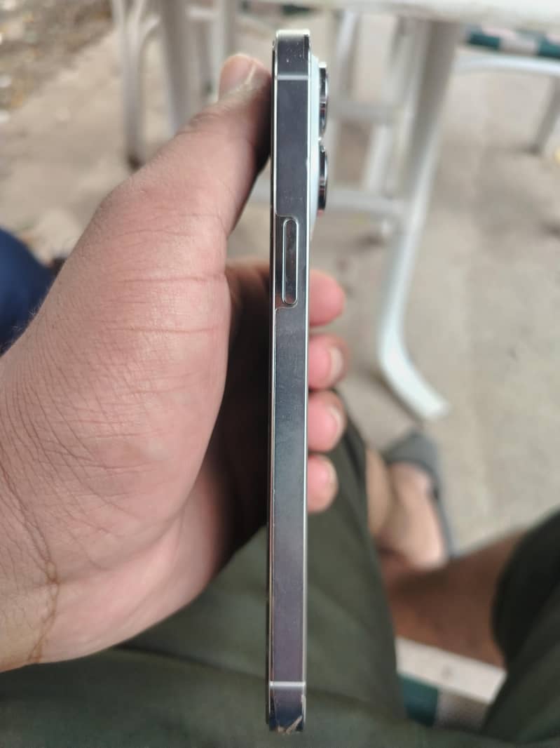 IPHONE 14PRO MAX 5