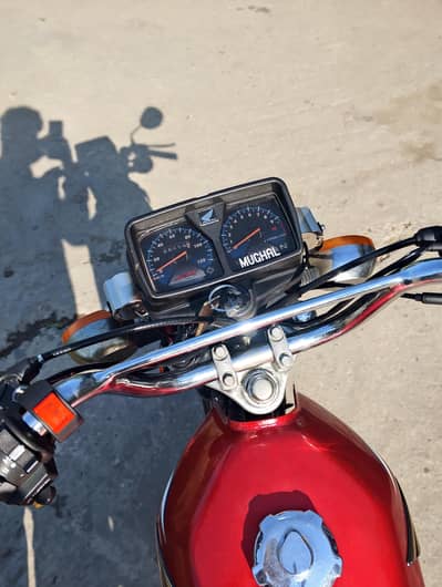 CG 125