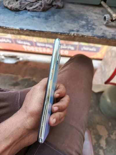Vivo S1