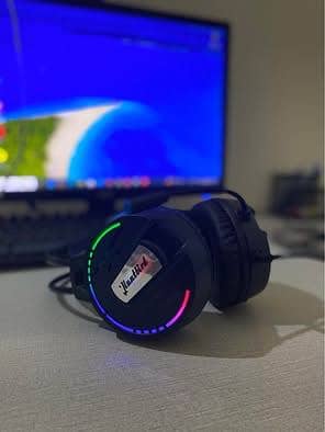 Gaming Headphones 10/10 brand new