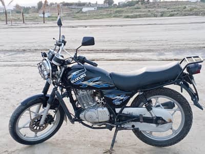 SUZUKI GS150 SPECIAL EDITION 2018