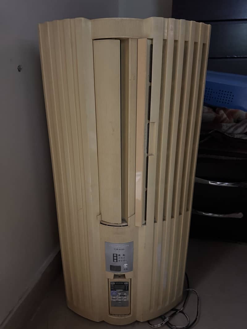 Ship window ac 0