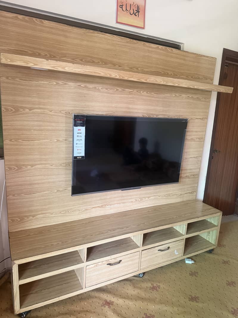Tv Rack 0