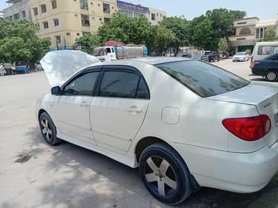 Toyota Corolla se saloon automatic