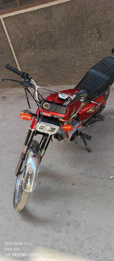 Honda 125 model 21 candeshan all good