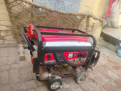 Generator for sale in Chalu condition