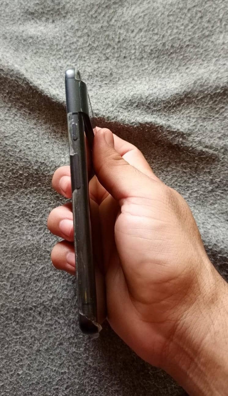 Google pixel 8 1