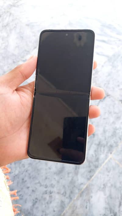 Samsung Mobile Z Flip 3