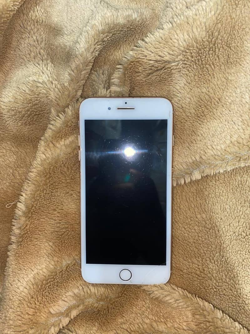 Apple iPhone 8 Plus 0