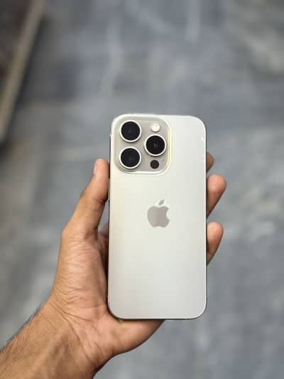 Apple iPhone 15 Pro  Bypass