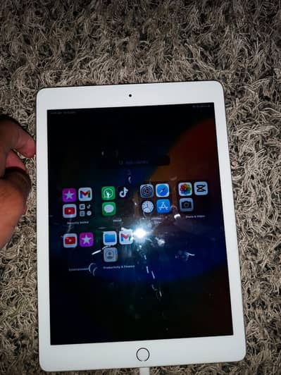 Apple Ipad generation 5