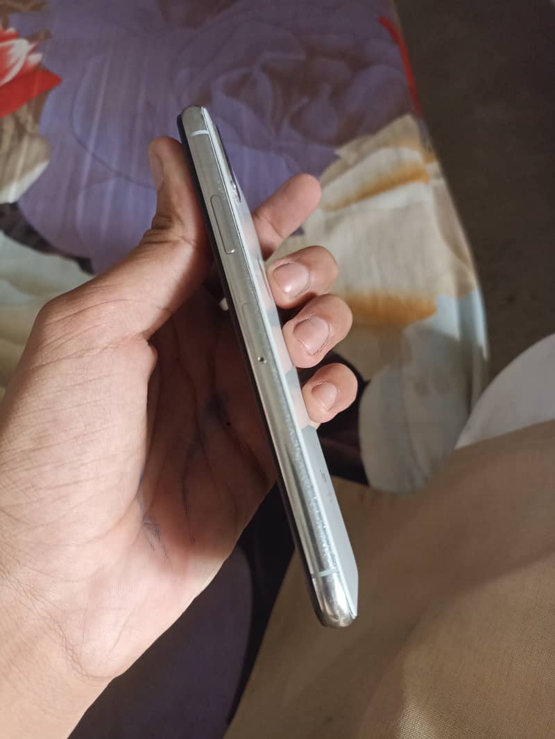 iPhone X 2