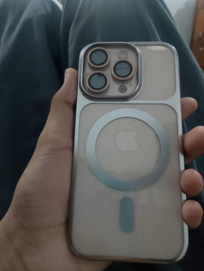 Apple iPhone 16 Pro