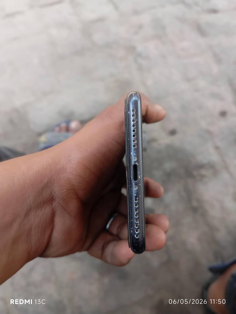 apple 4