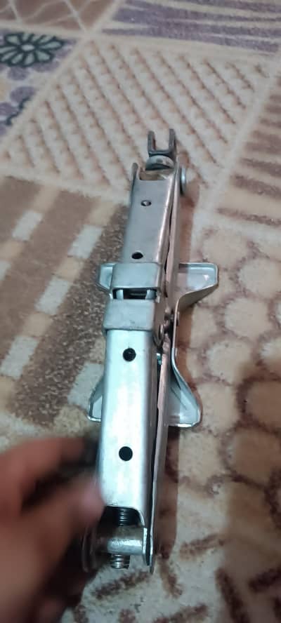 car jack