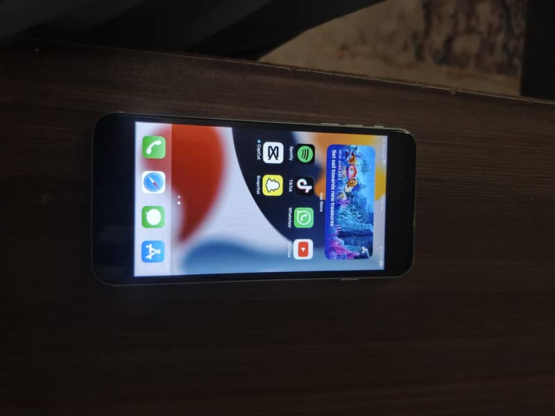 Apple iPhone 7 Plus 7