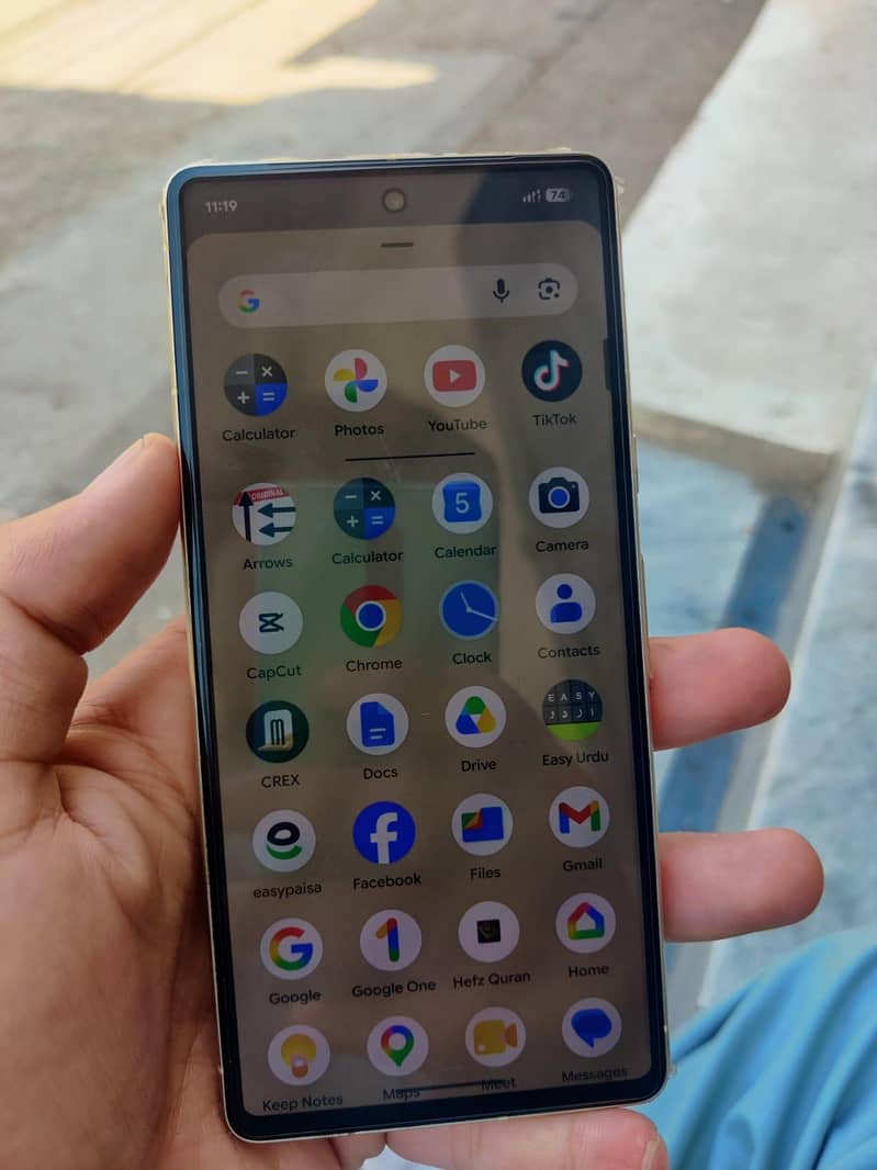 Google Pixel 7 4