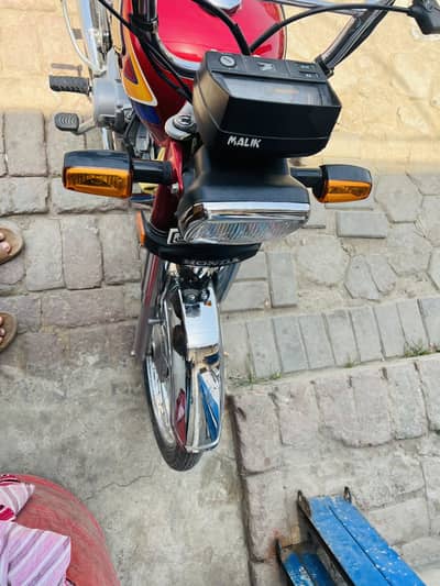 Honda CD 70 red colour