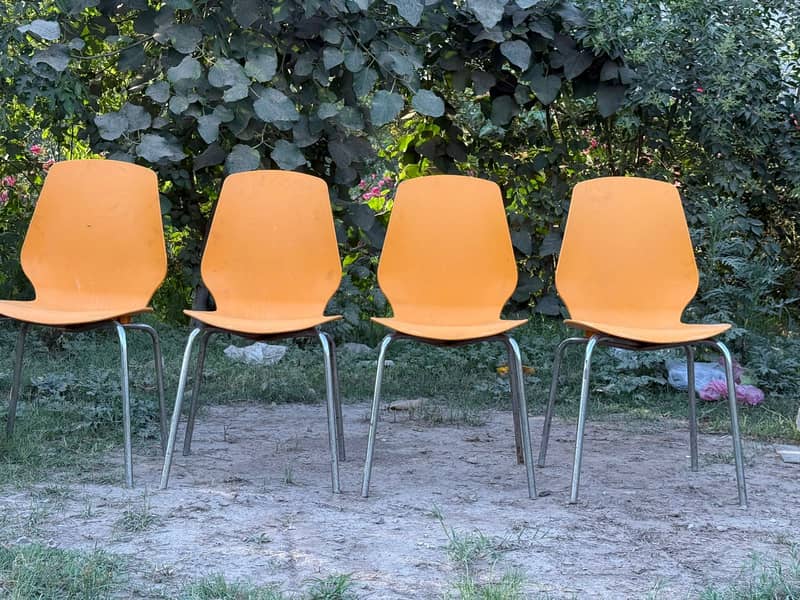 Office chairs/Office table/Draws/Tables/Racks/Sofas/Computer Tables 1