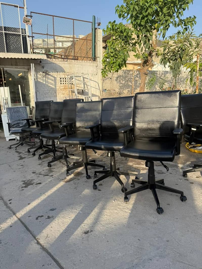 Office chairs/Office table/Draws/Tables/Racks/Sofas/Computer Tables 11