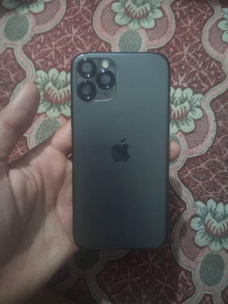 Apple iPhone 11 Pro 0