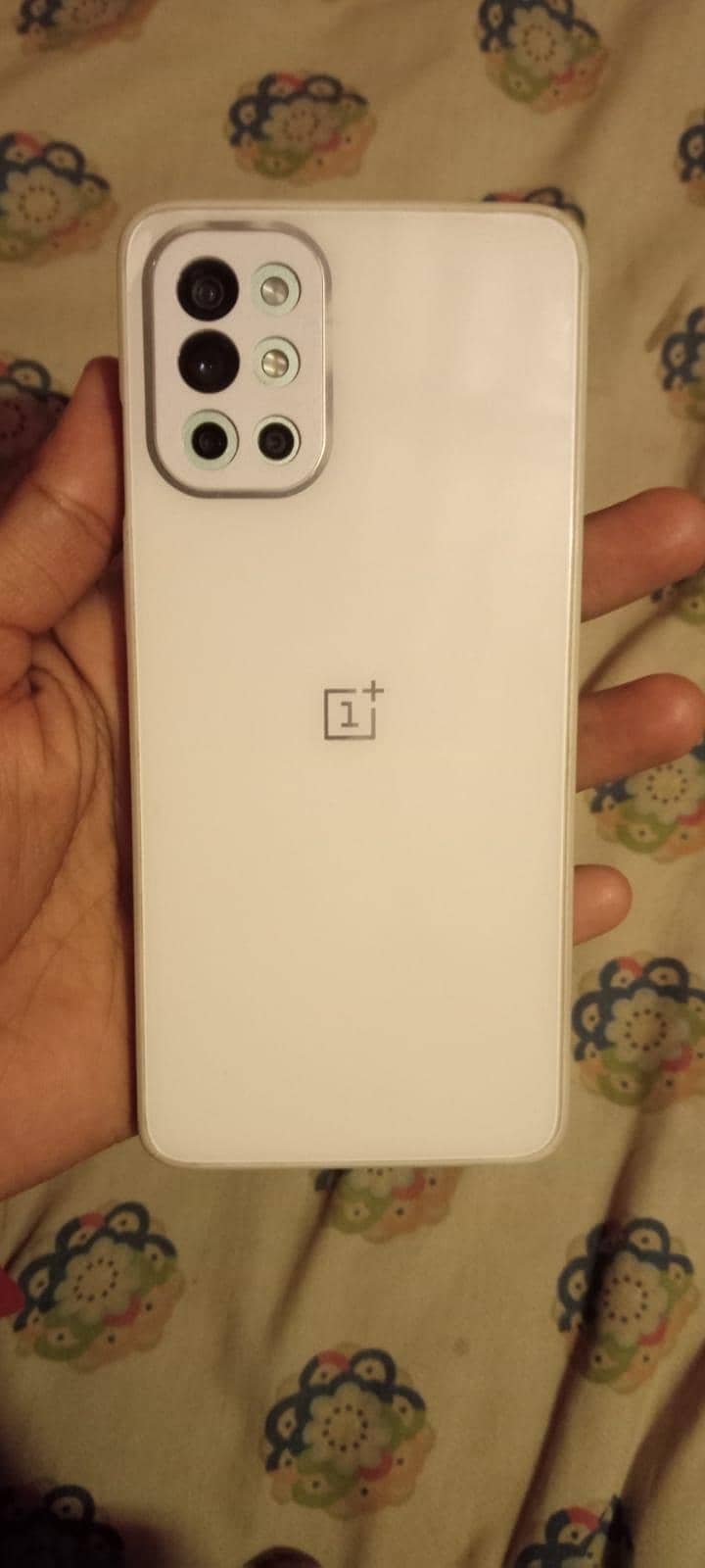 One Plus 9R 2