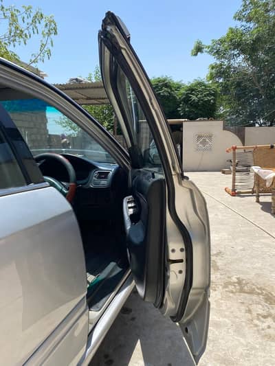 Honda Civic VTi Oriel Prosmatec 2000