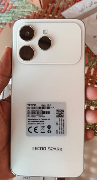 Tecno Spark 40 10/10 condition urgent sell 03161490110