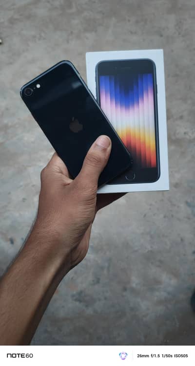 iPhone SE JV water pack with box exchange possible